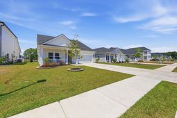 2023 Felicity Pl. photo 4