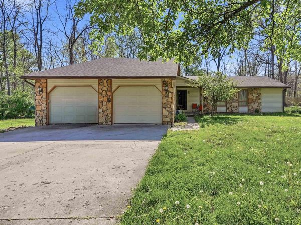 19108 N Little John Lane, Muncie, IN 47303