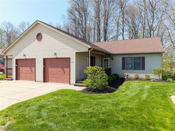 8746 Northstar Circle , Seville, OH 44273