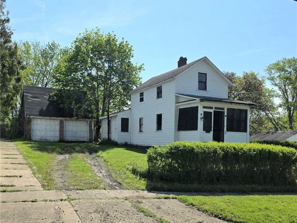 447 S Diamond Street, Ravenna, OH 44266