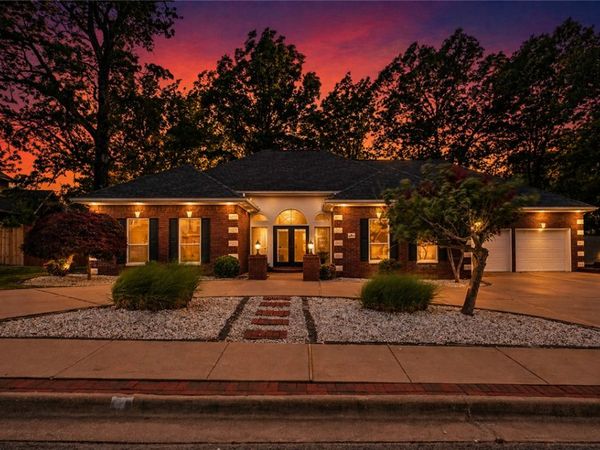 3 David Drive, Bentonville, AR 72712