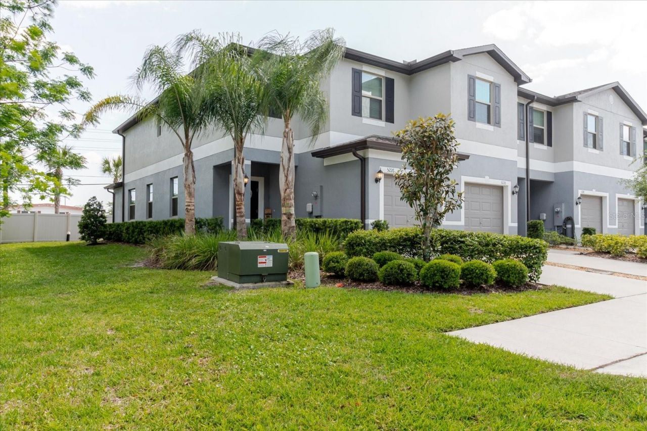 5226 Forum Boulevard , Holiday, FL 34690 Photo