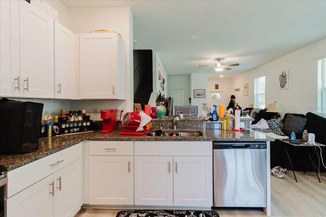 5226 Forum Boulevard , Holiday, FL 34690 Photo