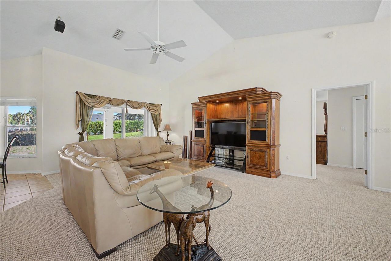 10351 Locker Drive , Spring Hill, FL 34608 Photo