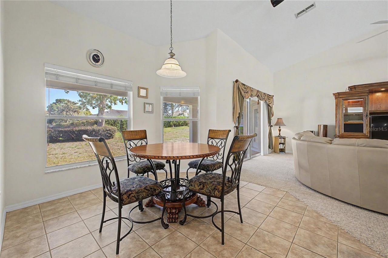 10351 Locker Drive , Spring Hill, FL 34608 Photo