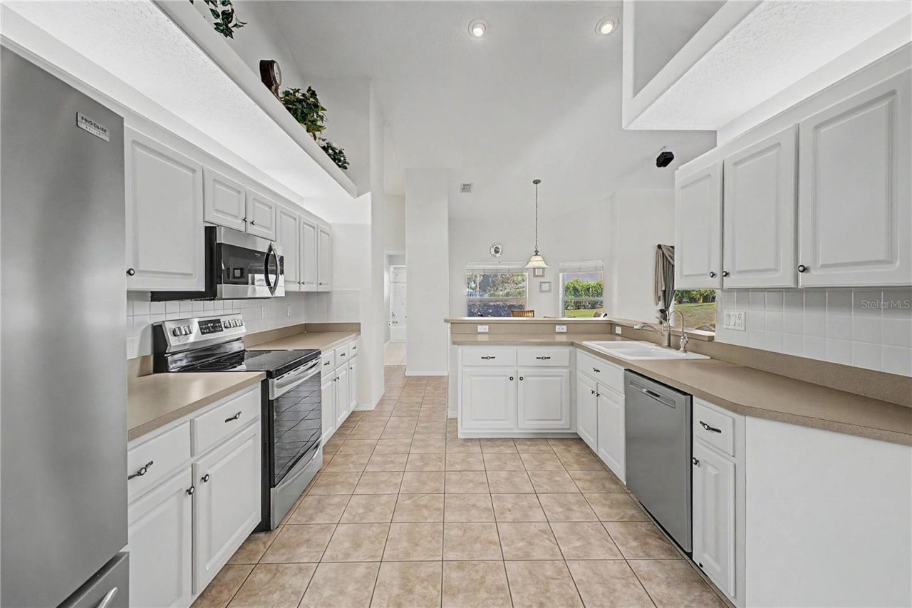 10351 Locker Drive , Spring Hill, FL 34608 Photo