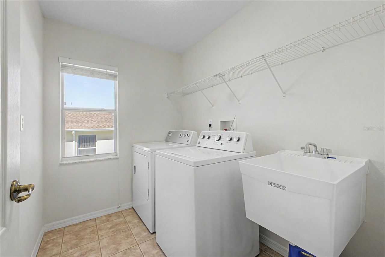 10351 Locker Drive , Spring Hill, FL 34608 Photo