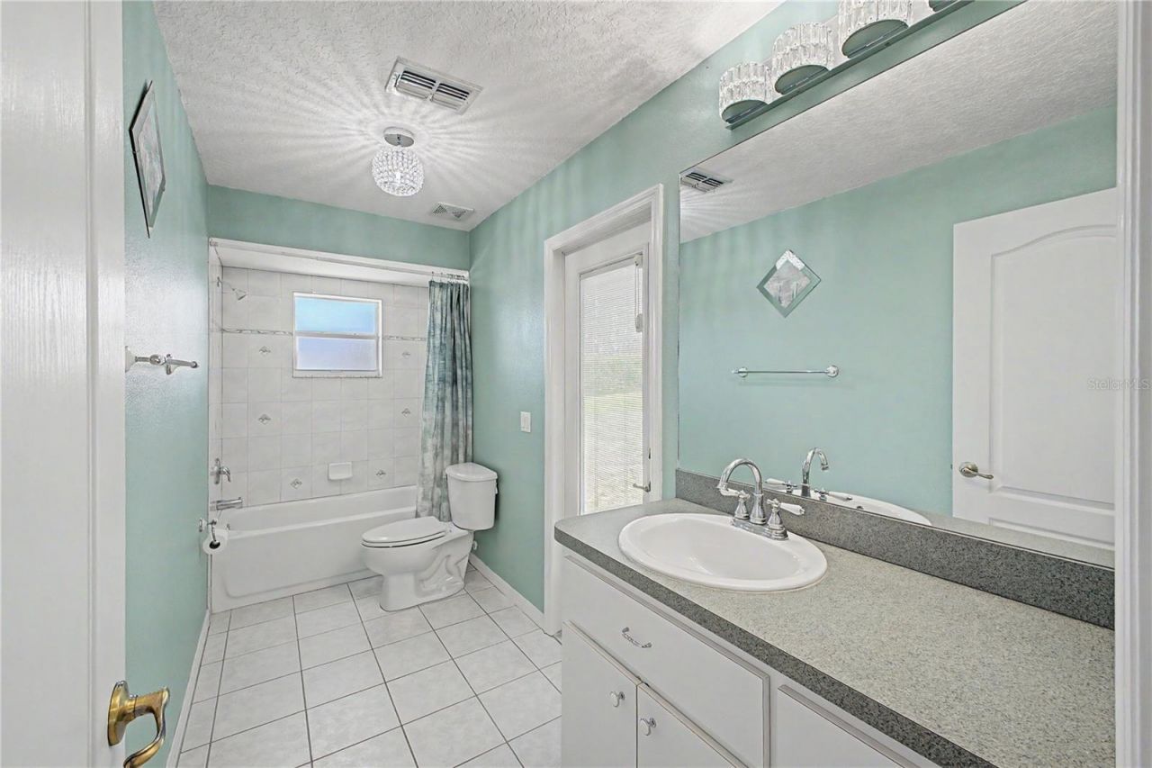 10351 Locker Drive , Spring Hill, FL 34608 Photo