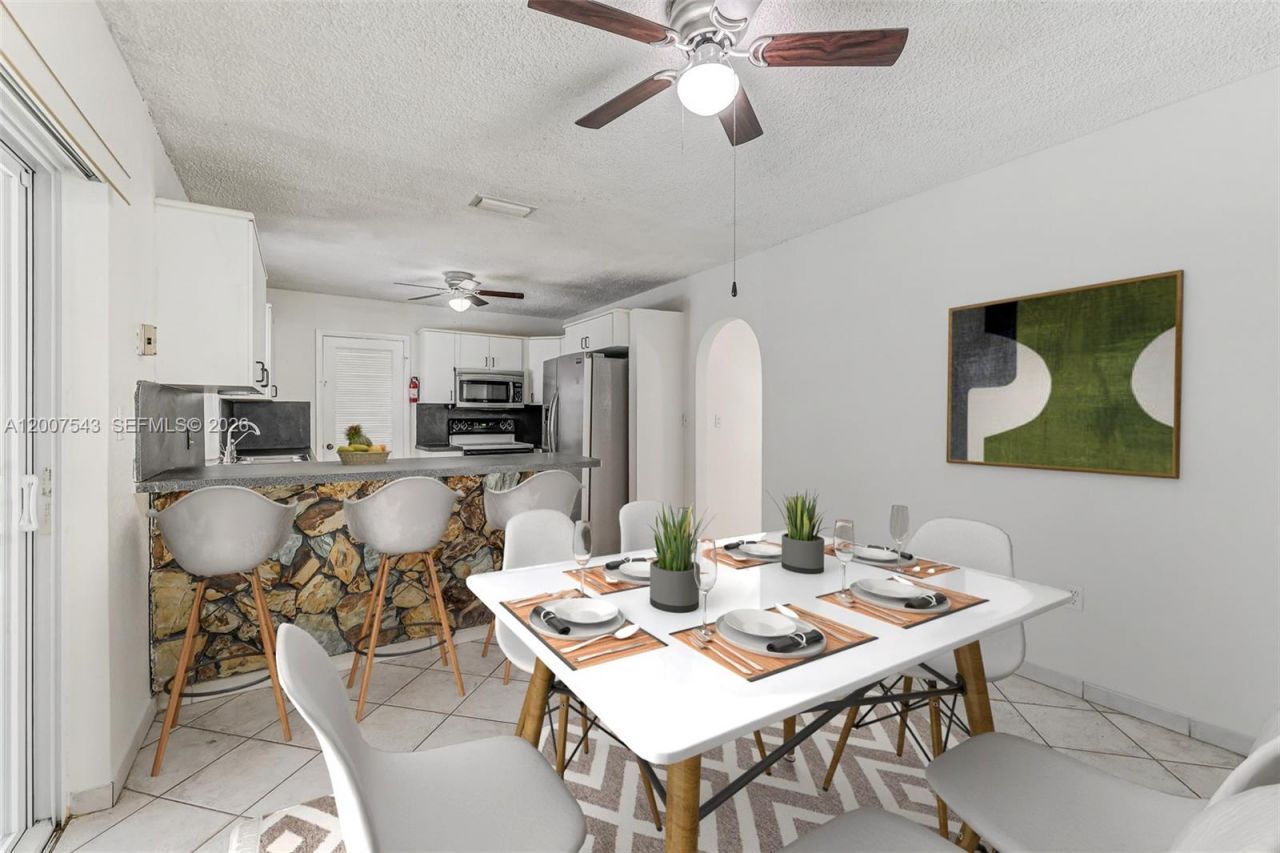 9610 SW 16th St, Miami, FL 33165 Photo