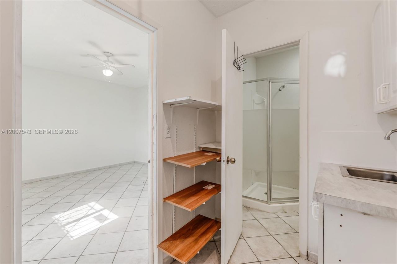 9610 SW 16th St, Miami, FL 33165 Photo