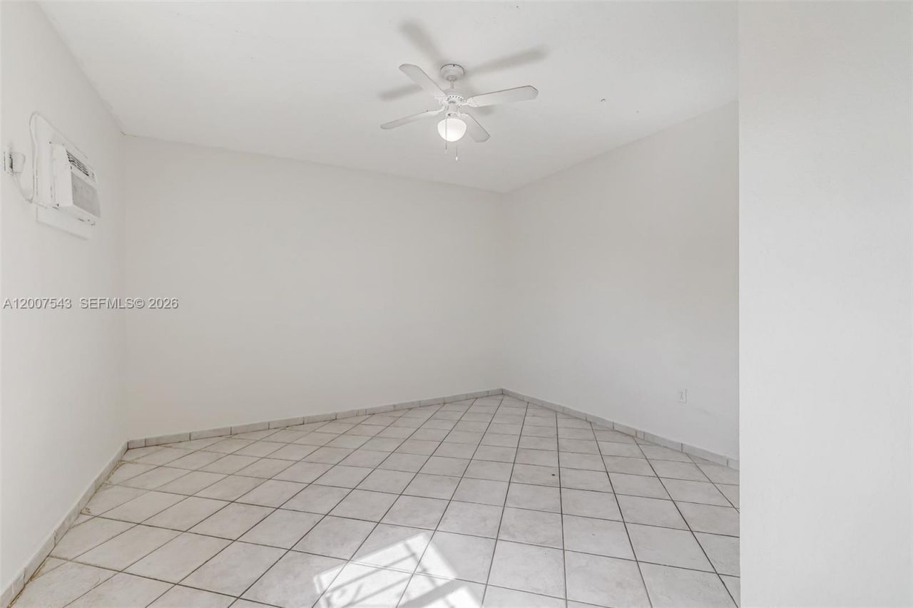 9610 SW 16th St, Miami, FL 33165 Photo