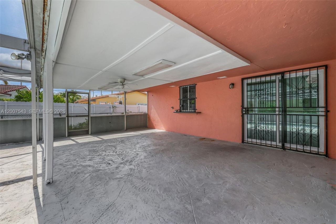 9610 SW 16th St, Miami, FL 33165 Photo