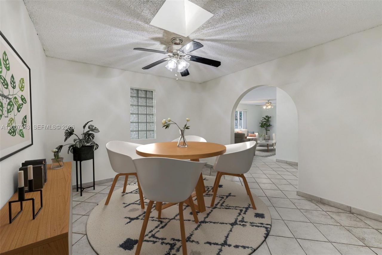 9610 SW 16th St, Miami, FL 33165 Photo