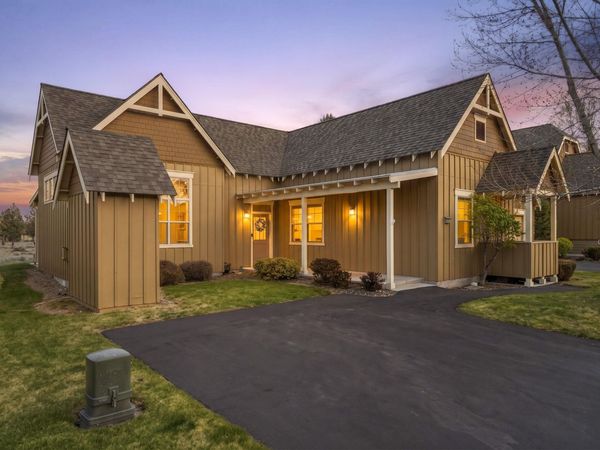 11164 Desert Sky Loop, Redmond, OR 97756