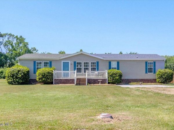 112 Cypress Knee Drive , Richlands, NC 28574