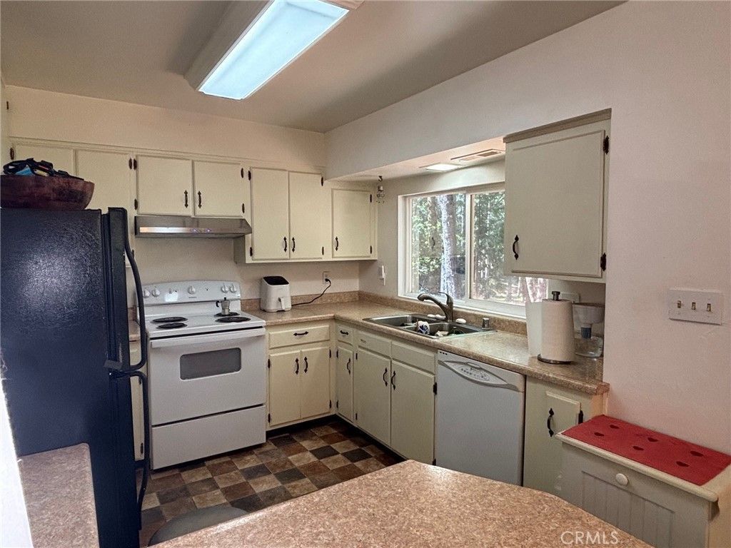 11279 Winding, Clipper Mills, CA 95930 Main Photo