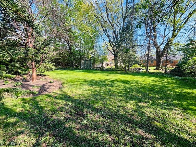 211 Square Drive, Madison, OH 44057 Photo 14