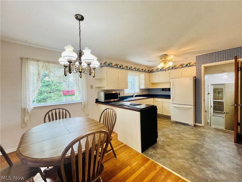 211 Square Drive, Madison, OH 44057 Photo 25