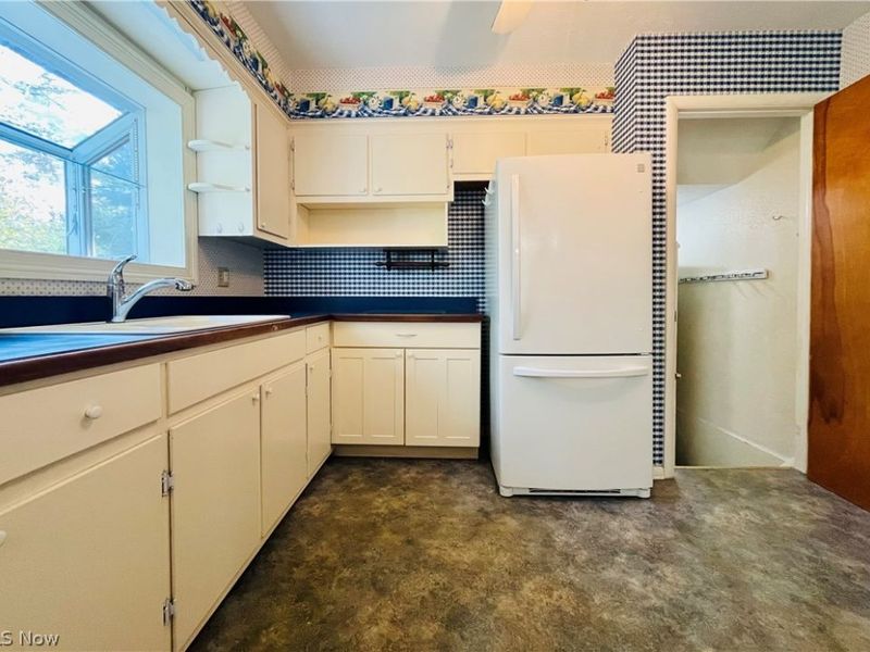 211 Square Drive, Madison, OH 44057 Photo 26