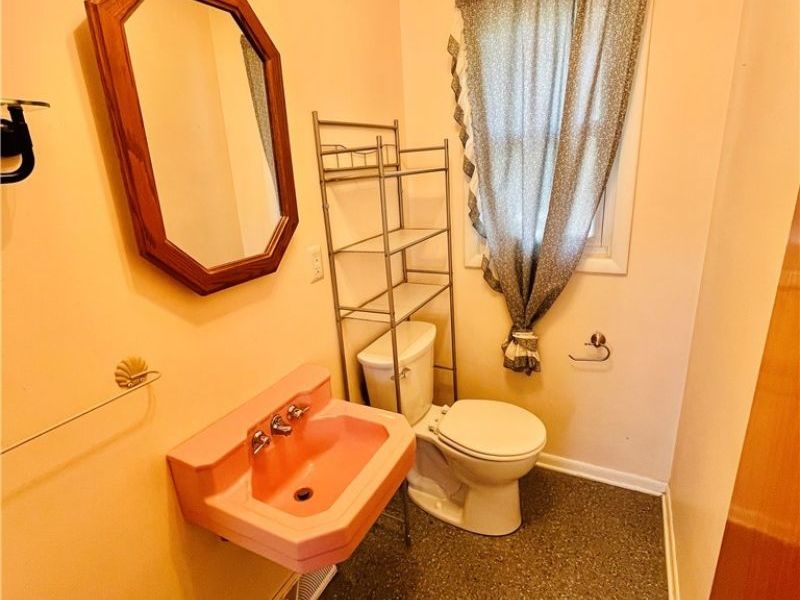 211 Square Drive, Madison, OH 44057 Photo 36