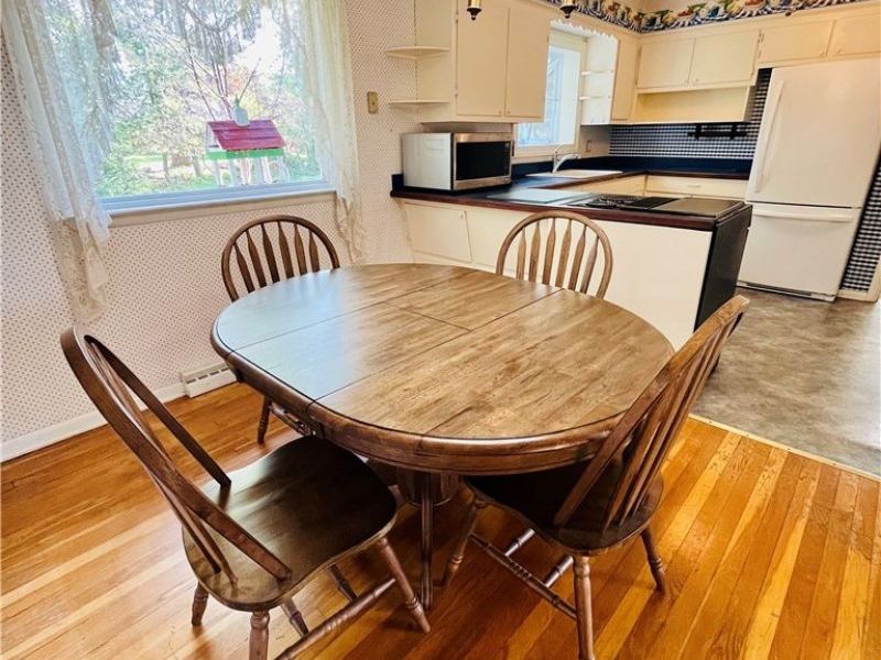 211 Square Drive, Madison, OH 44057 Photo 5