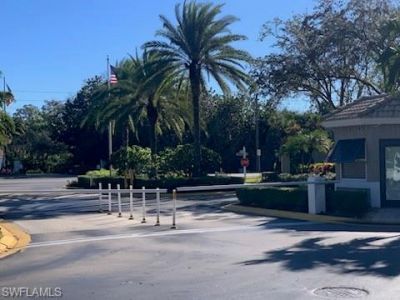 306 Emerald Bay Cir, Unit J5, Naples, FL 34110 Photo