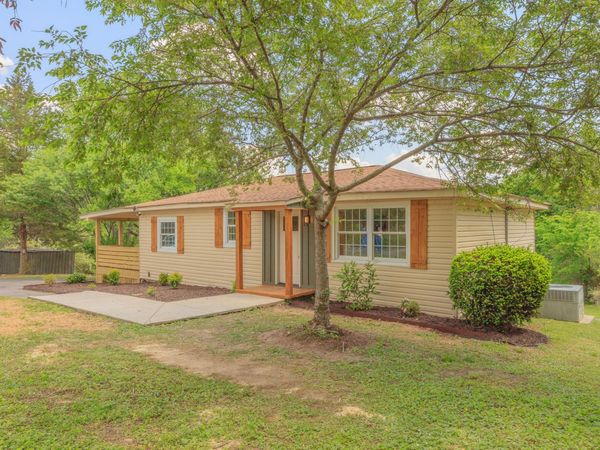 612 W Garden Farm , Rossville, GA 30741