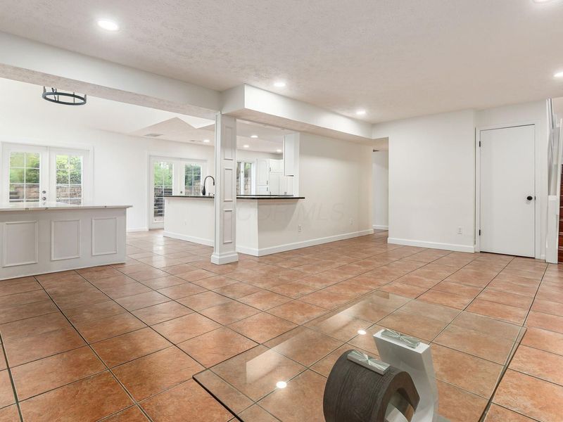 8119 Glencree Place, Dublin, OH 43016 Photo 13