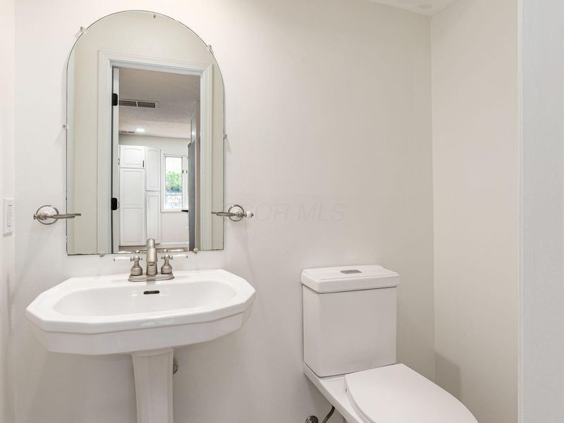 8119 Glencree Place, Dublin, OH 43016 Photo 32