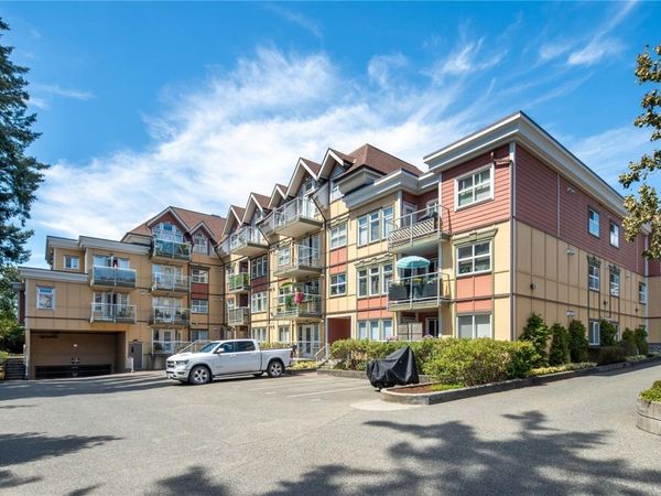663 Goldstream Ave, Unit 205, Langford, BC V9B 2W9