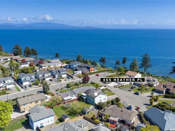 465 Heather Pl , Parksville, BC V9P 1A2