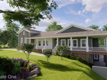 947 E Tienken Road, Rochester Hills, MI 48306