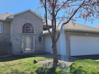 9509 Dogwood Avenue N Brooklyn Park, MN 55443