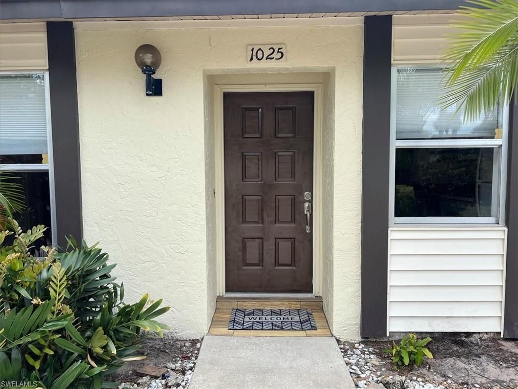 1025 Pine Isle Ln, Unit 1025, Naples, FL 34112 Photo