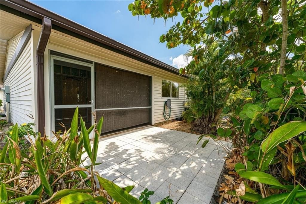 1025 Pine Isle Ln, Unit 1025, Naples, FL 34112 Photo
