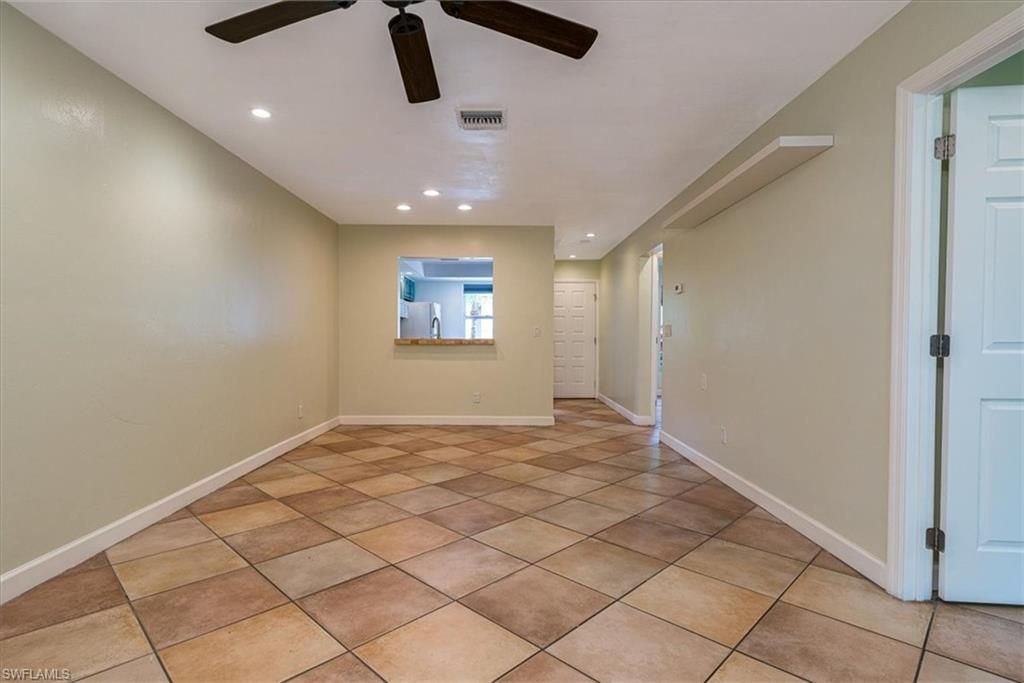 1025 Pine Isle Ln, Unit 1025, Naples, FL 34112 Photo