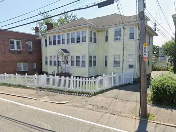 196 W Squantum St, Unit 1, Quincy, MA 02171