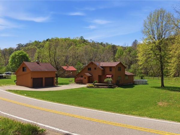 4324 Deerwalk Highway , Waverly, WV 26184