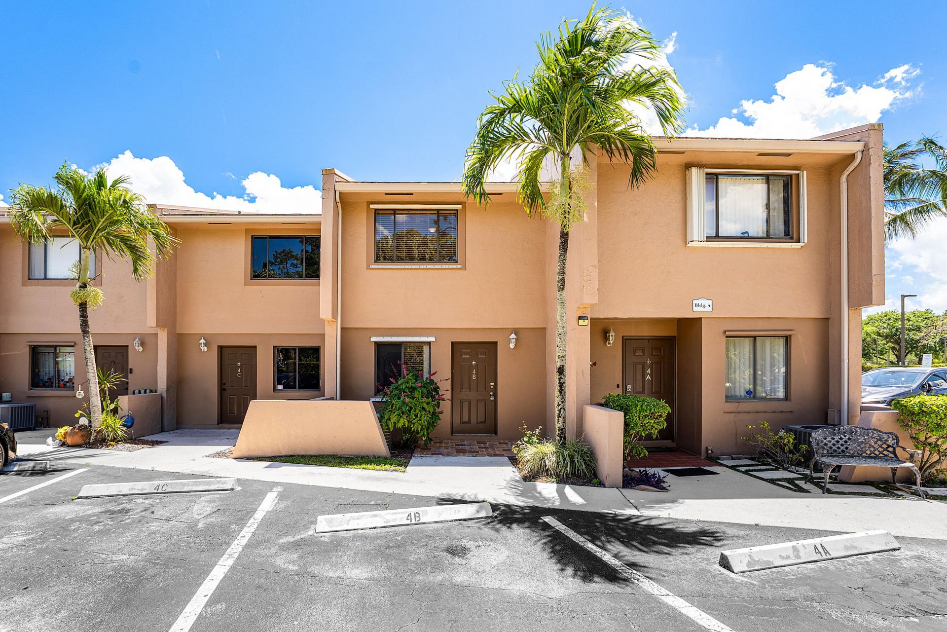 139 Sparrow, Unit 4b, Royal Palm Beach, FL 33411 Photo