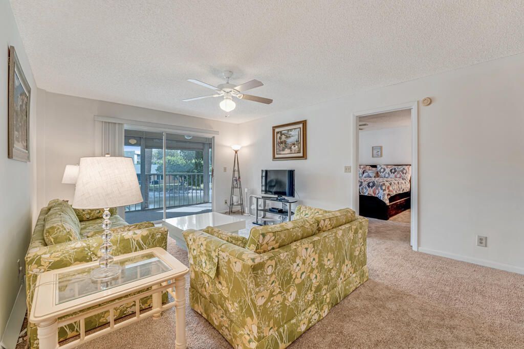3146 Via, Unit 203, Lake Worth, FL 33467 Photo