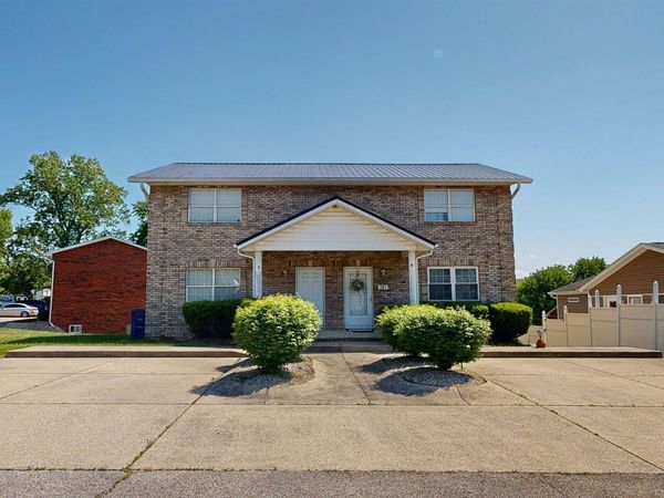 5261 W PEA RIDGE ROAD, HUNTINGTON, WV 25705