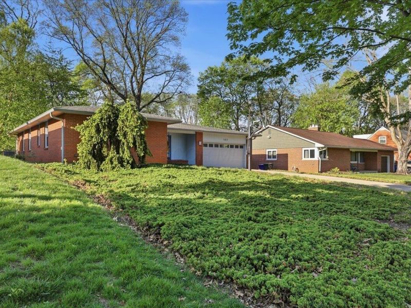 167 Ceramic Drive, Columbus, OH 43214 Photo 3