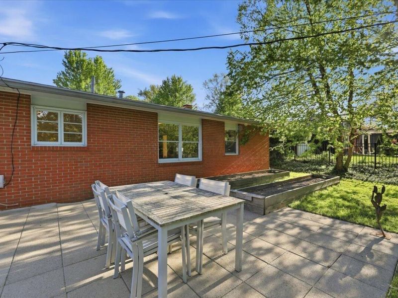 167 Ceramic Drive, Columbus, OH 43214 Photo 39