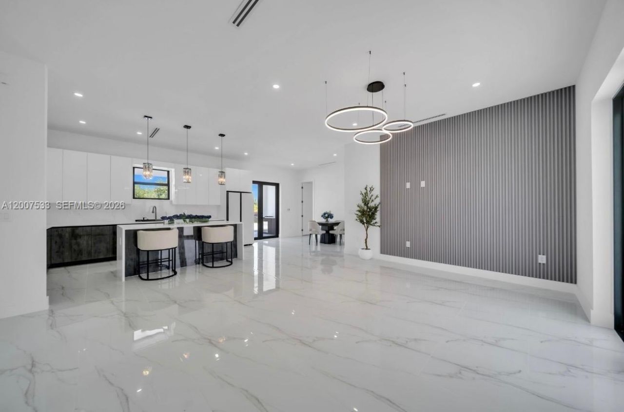 3010 13th St SW , Lehigh Acres, FL 33976 Photo