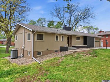 3311 calvert Street , Lincoln, NE 68506