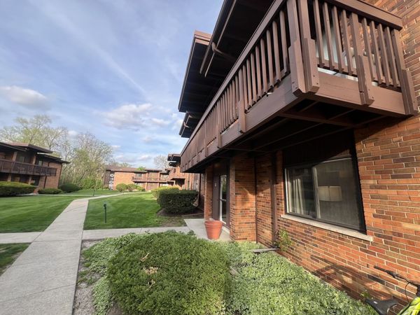 481 Duane Terrace , Unit A2, Glen Ellyn, IL 60137