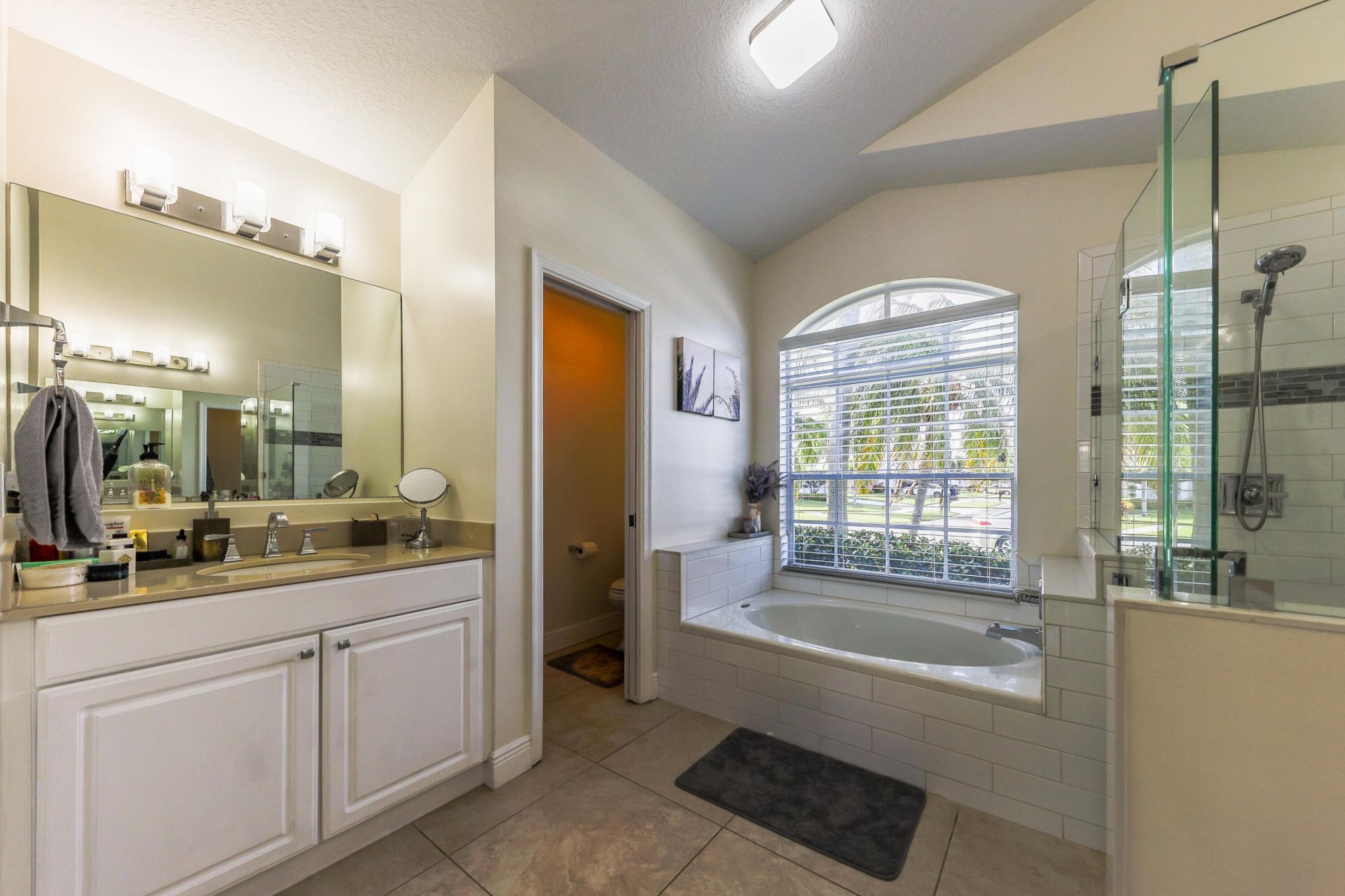 9 Meadows Park Lane, Boynton Beach, FL 33436 Photo