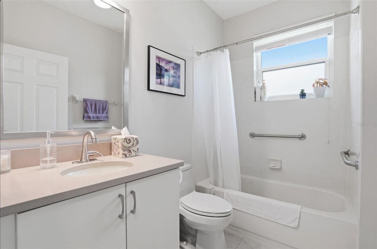 4222 65th Place E, Sarasota, FL 34243 Photo
