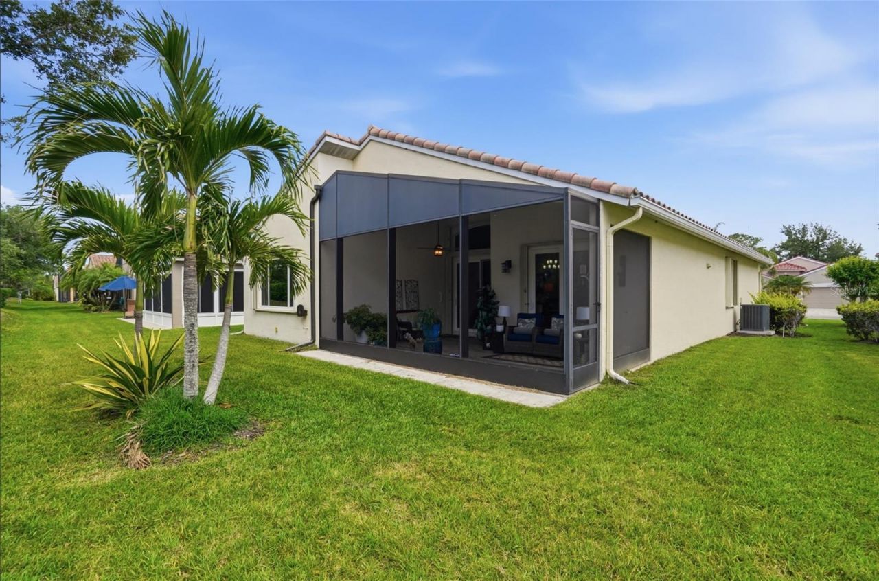 4222 65th Place E, Sarasota, FL 34243 Photo