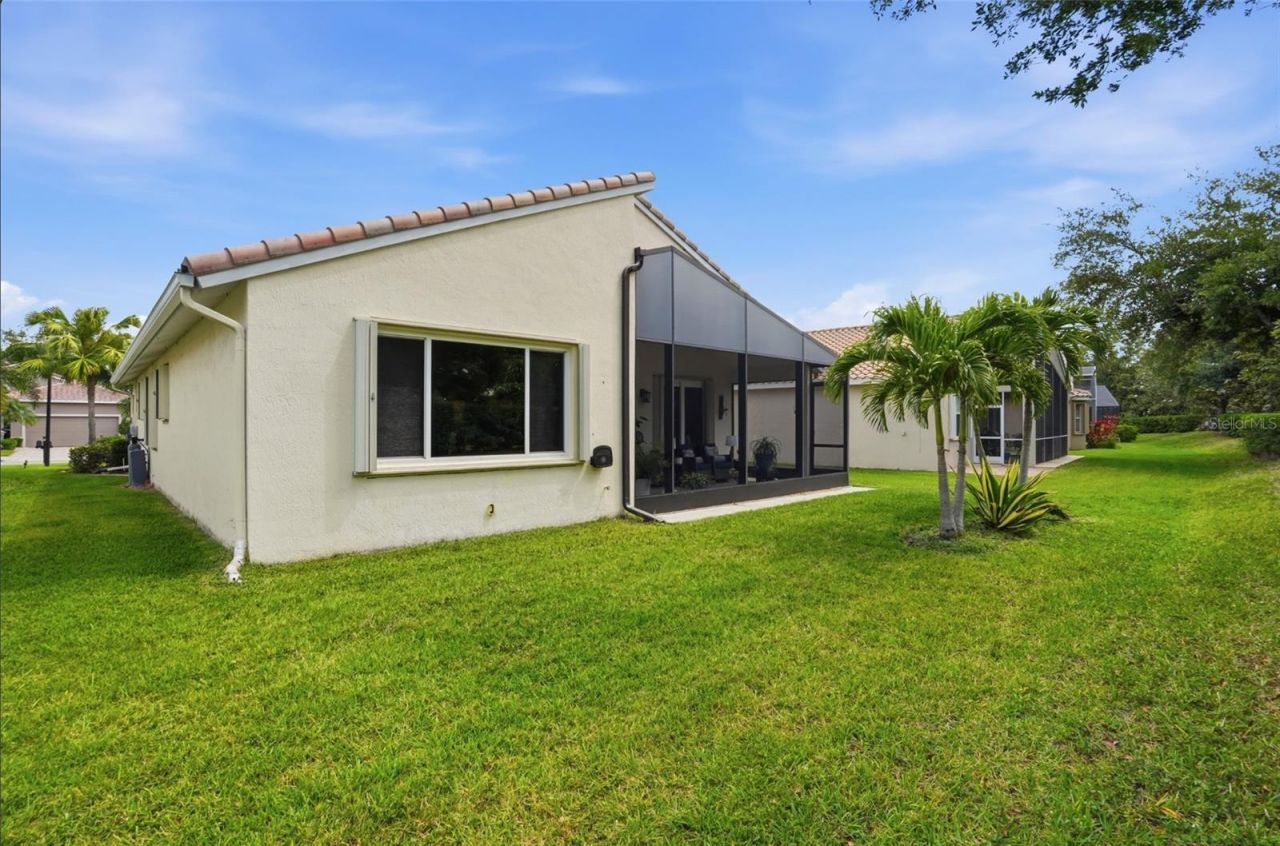 4222 65th Place E, Sarasota, FL 34243 Photo